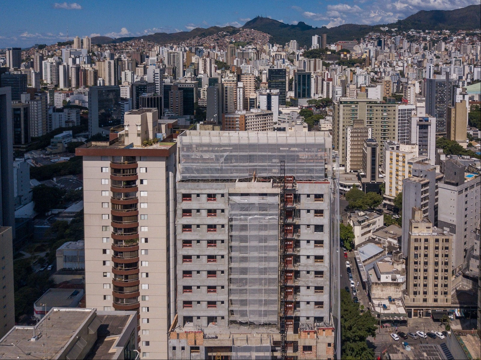 Preço médio, em fevereiro, para comprar um apartamento na Savassi ultraava os R$ 16 mil